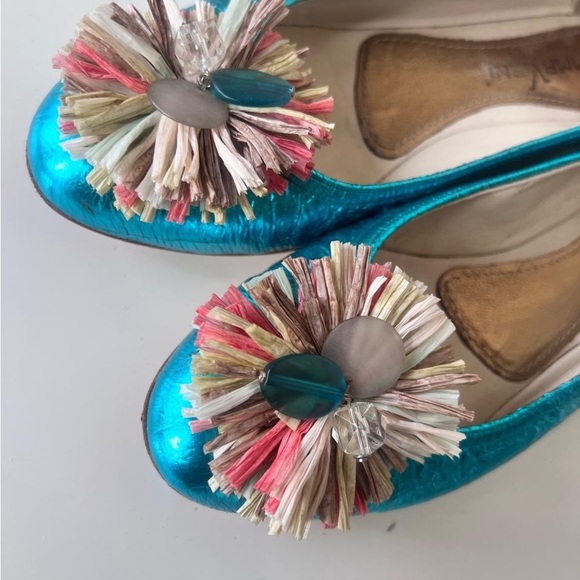 MADE IN ITALY EMMA VIANI Vibrant Blue Women's Shoes with Floral Accent - Picture 7 of 11